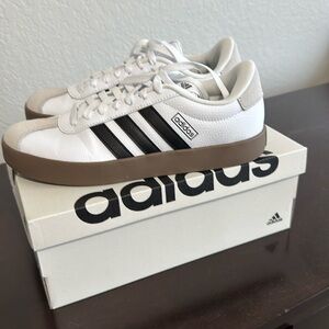 Women’s Adidas VL Court 3.0 shoe